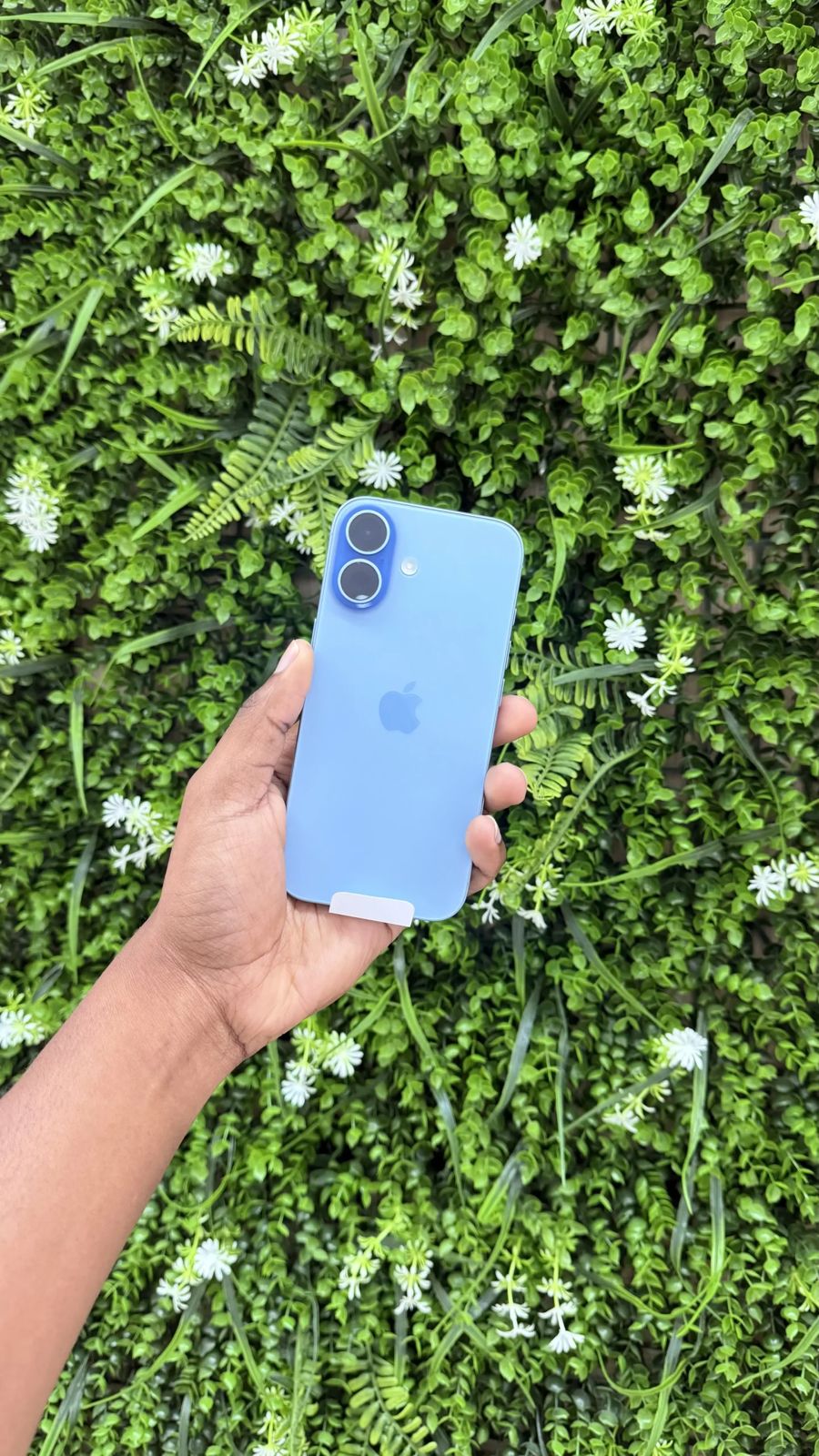MONTH END DEAL: IPHONE 17 256GB ASSORTED COLOURS (BRAND NEW)